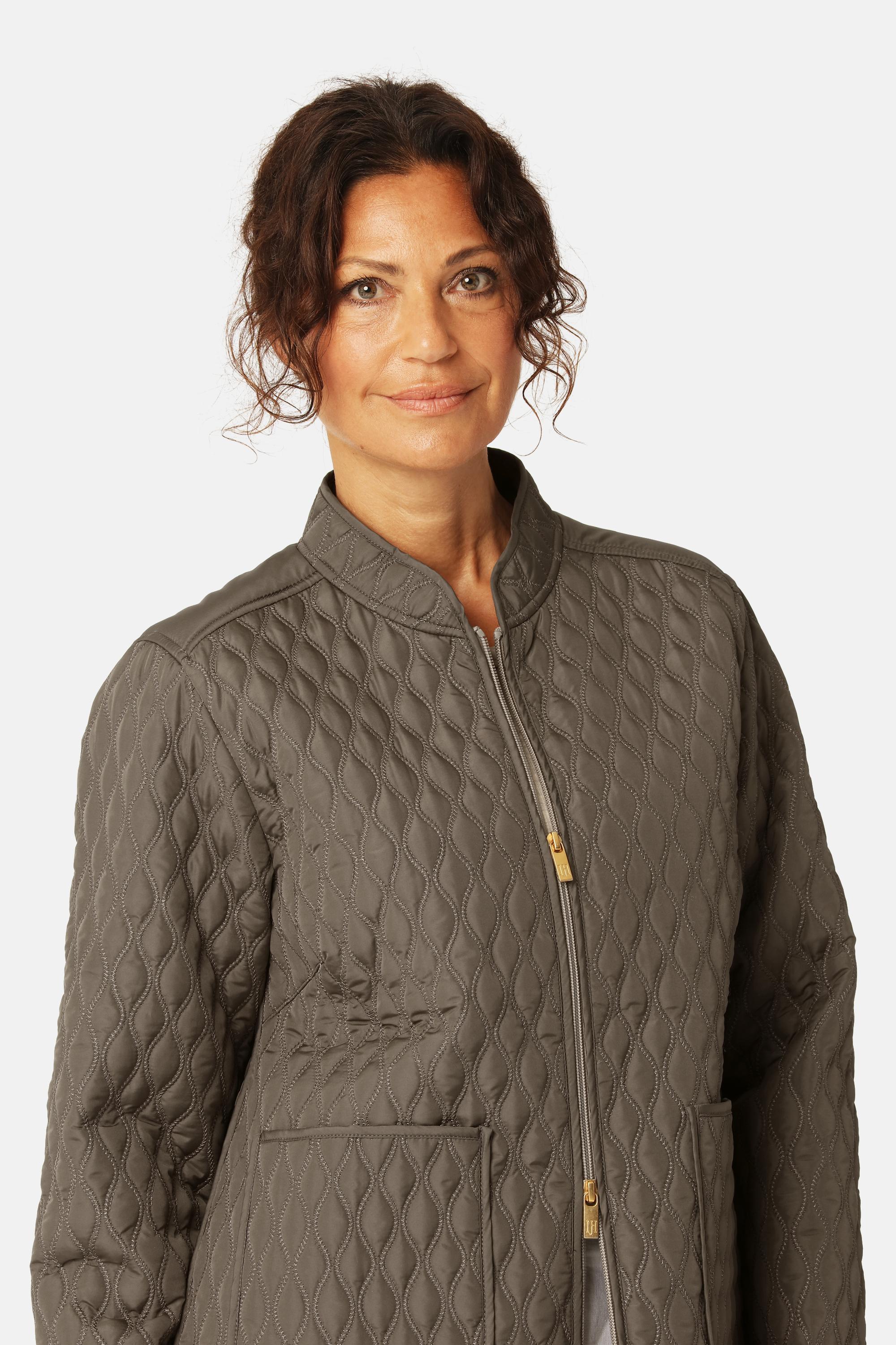 Short Quilt Jacket - Tarmac